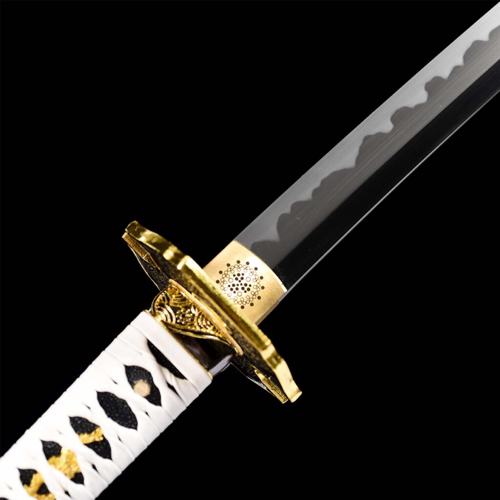 How to Choose the Right Samurai Sword for You 4 AB642 008